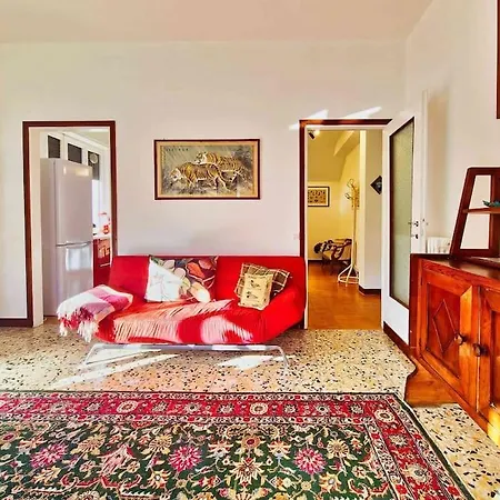 L'eolo Flat On Como, Near Bellagio アパート Barni